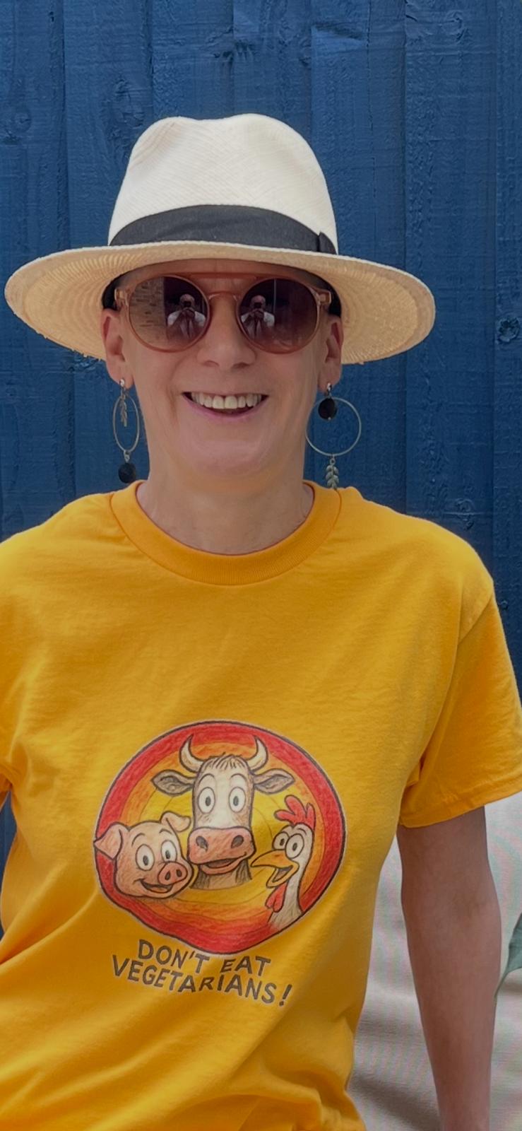 A customer wearing a #LoveItHateIt t-shirt